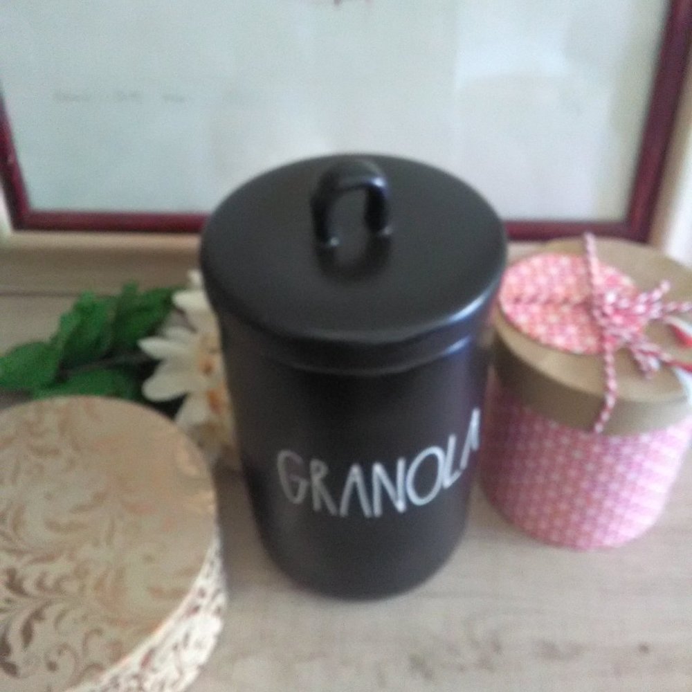 BNIB RAE DUNN GRANOLA Ceramic Canister - Picture 3 of 8